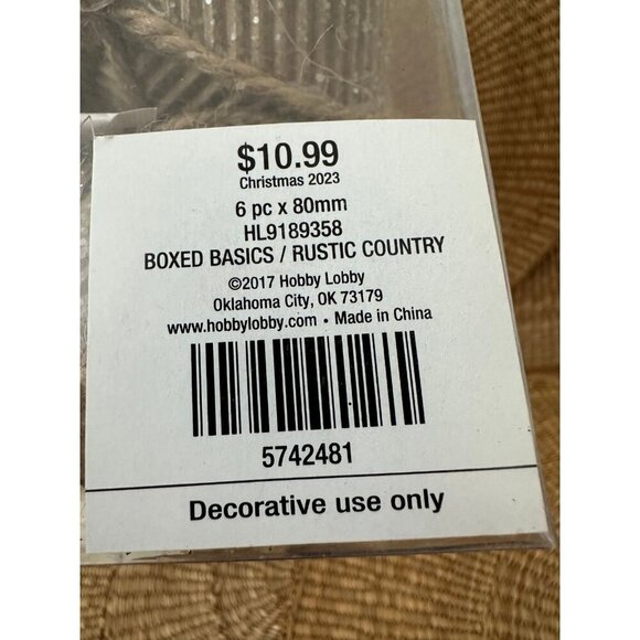 Rustic Country 6 piece Boxed Basics Christmas Ornaments - Picture 6 of 8